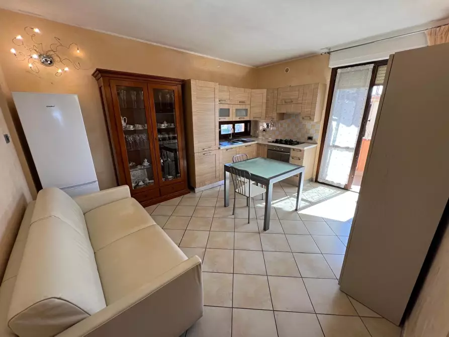 Immagine 4 di Appartamento in vendita  a Cecina