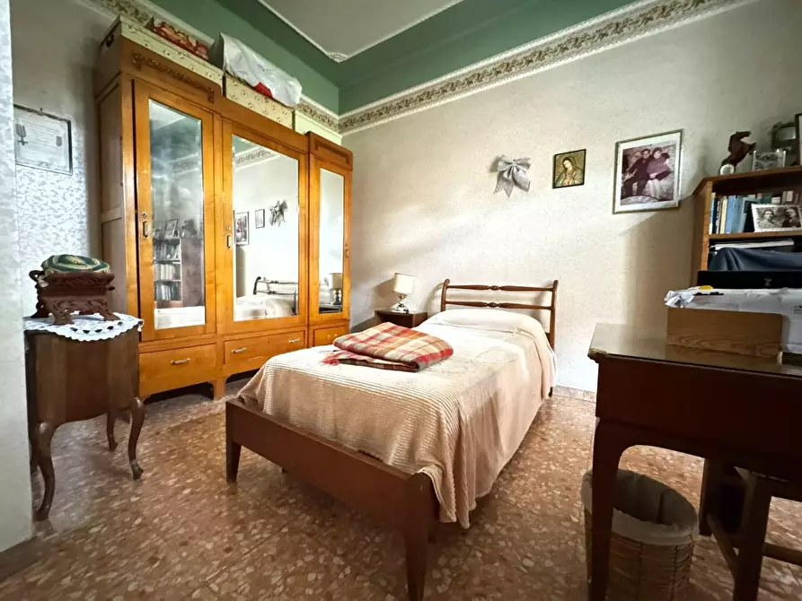 Immagine 7 di Appartamento in vendita  a Massa