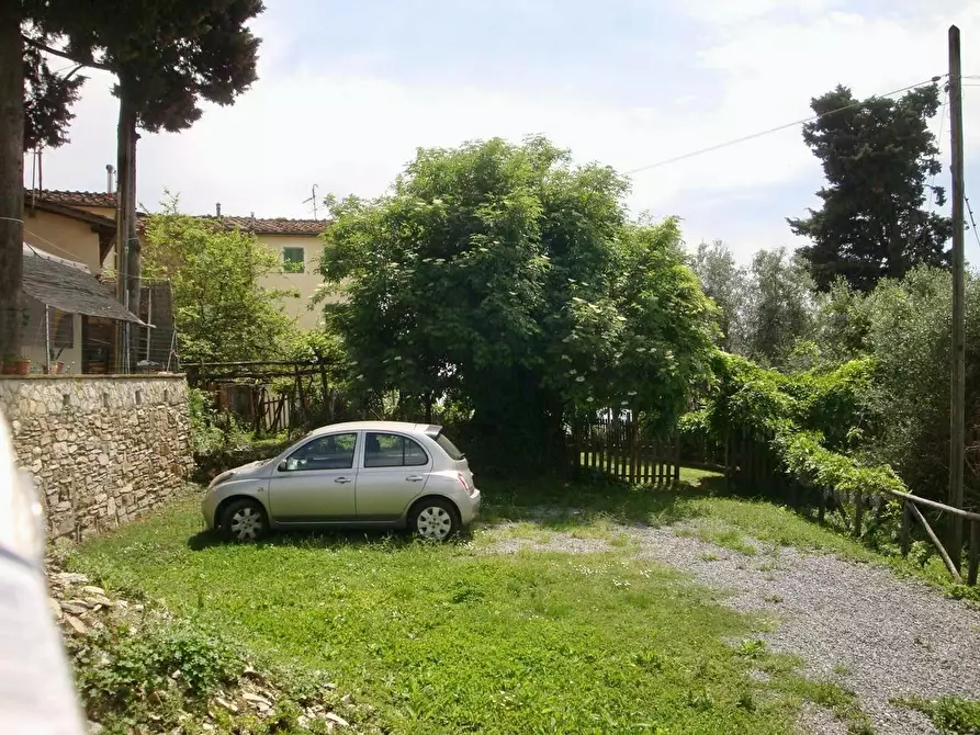 Immagine 45 di Villa in vendita  a Massarosa