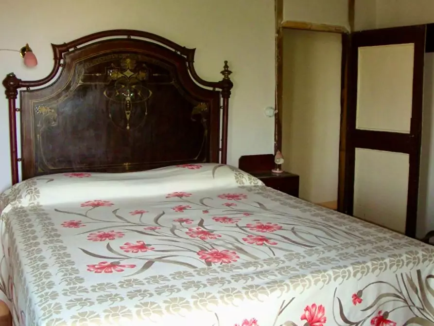 Immagine 6 di Villa in vendita  a Massarosa