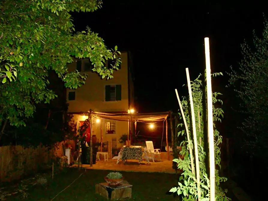 Immagine 37 di Villa in vendita  a Massarosa