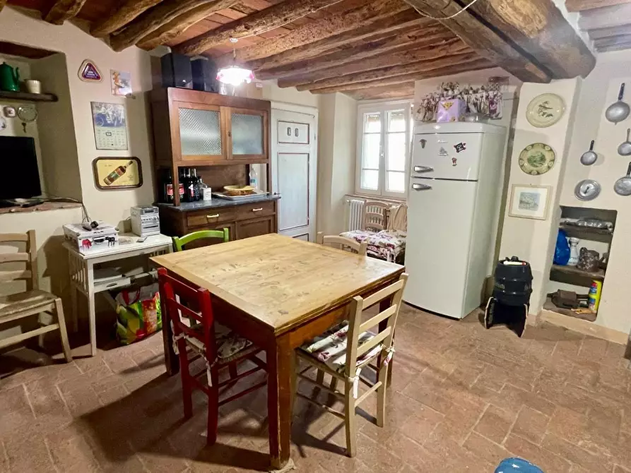 Immagine 4 di Villa in vendita  a Massarosa