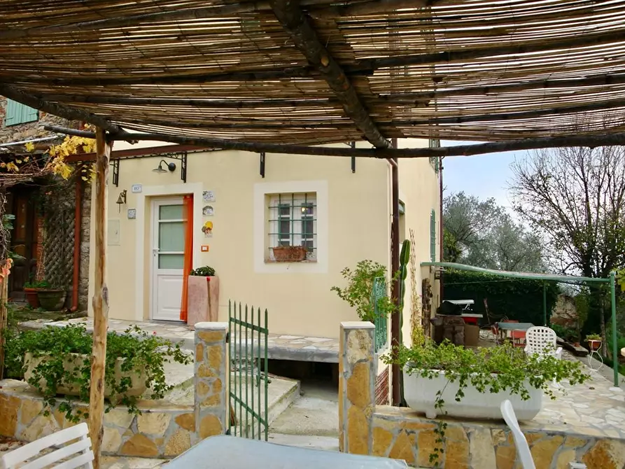 Immagine 32 di Villa in vendita  a Massarosa