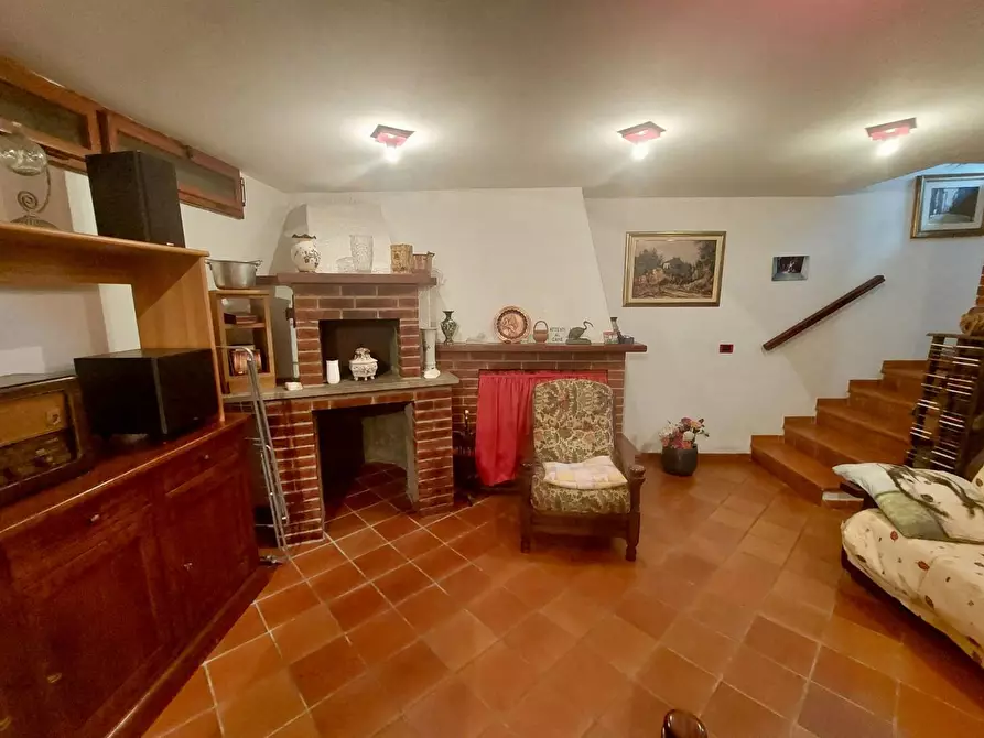 Immagine 13 di Casa bifamiliare in vendita  a Massarosa