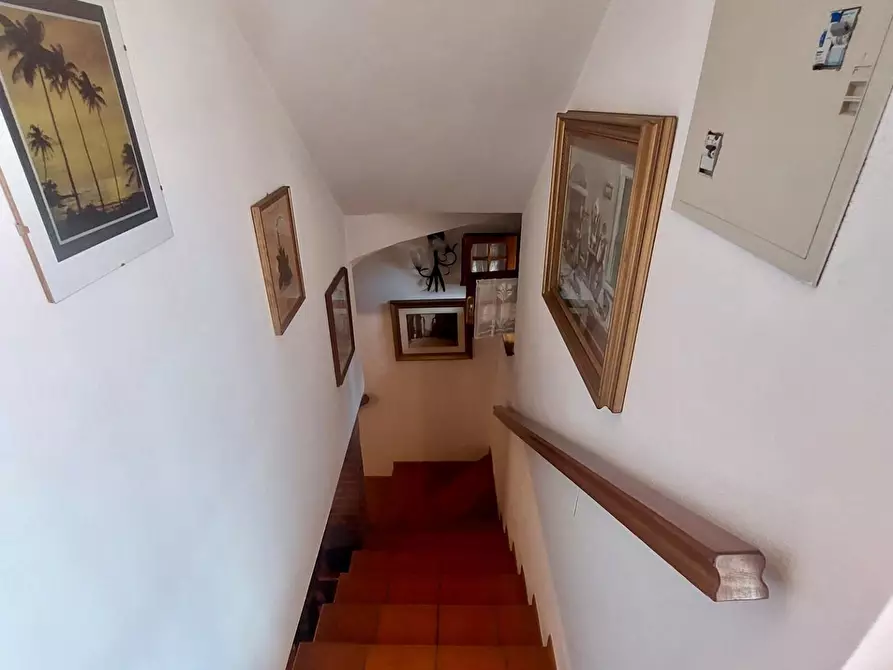 Immagine 10 di Casa bifamiliare in vendita  a Massarosa
