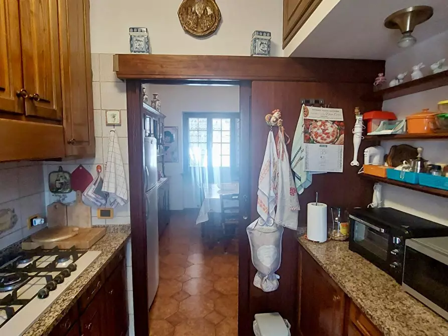 Immagine 6 di Casa bifamiliare in vendita  a Massarosa