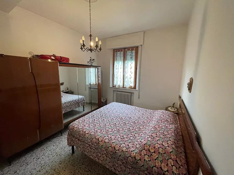 Immagine 39 di Appartamento in vendita  a Siena