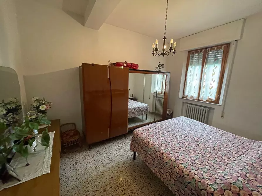Immagine 40 di Appartamento in vendita  a Siena