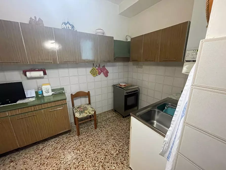 Immagine 13 di Appartamento in vendita  a Siena