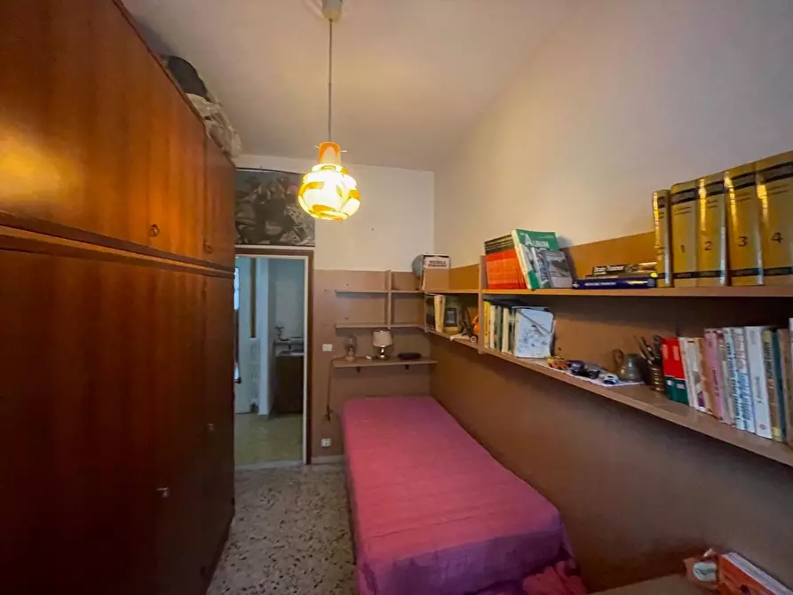 Immagine 22 di Appartamento in vendita  a Siena