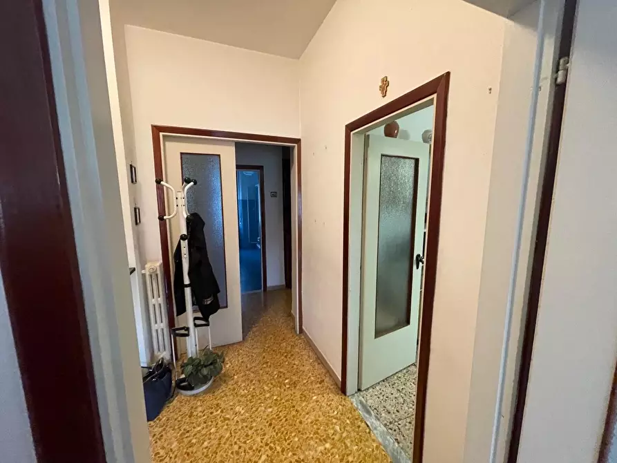 Immagine 8 di Appartamento in vendita  a Siena