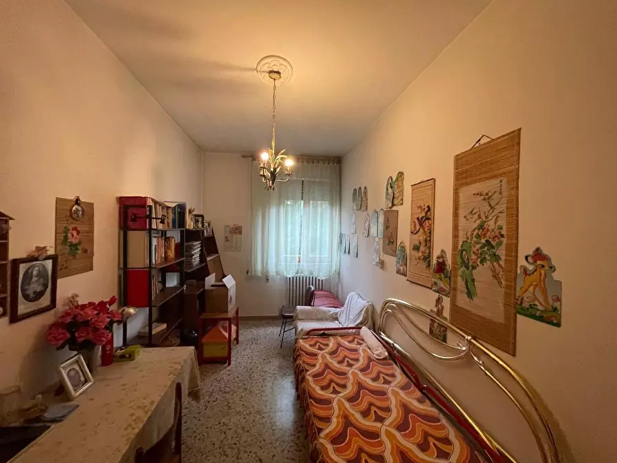 Immagine 16 di Appartamento in vendita  a Siena
