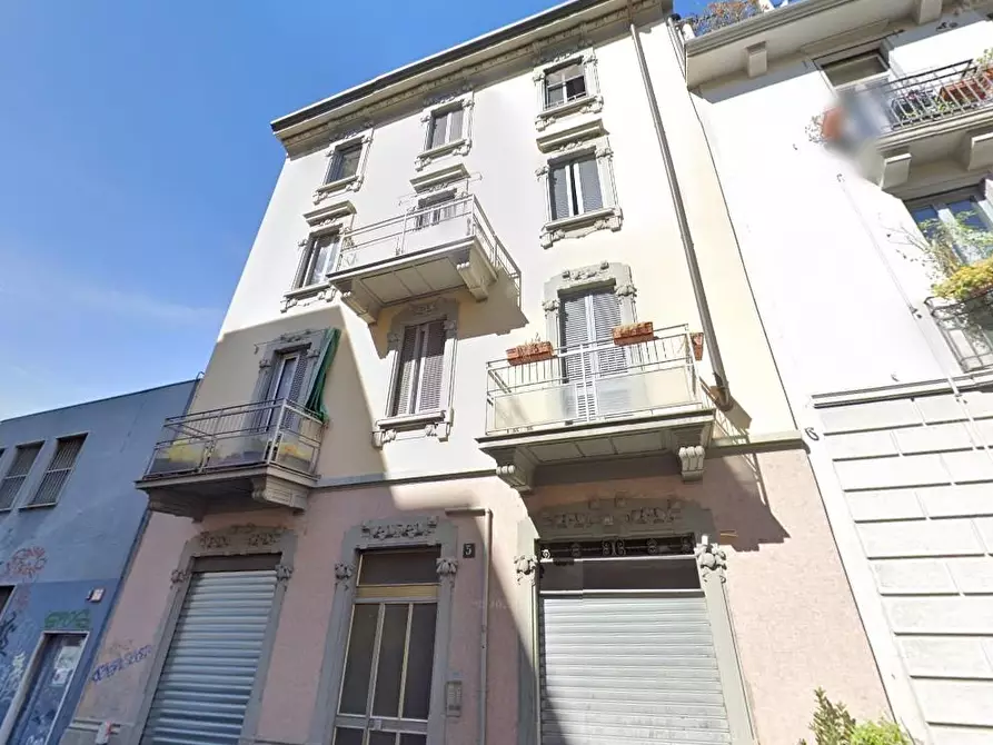 appartamento in vendita a Milano in zona Vigentino