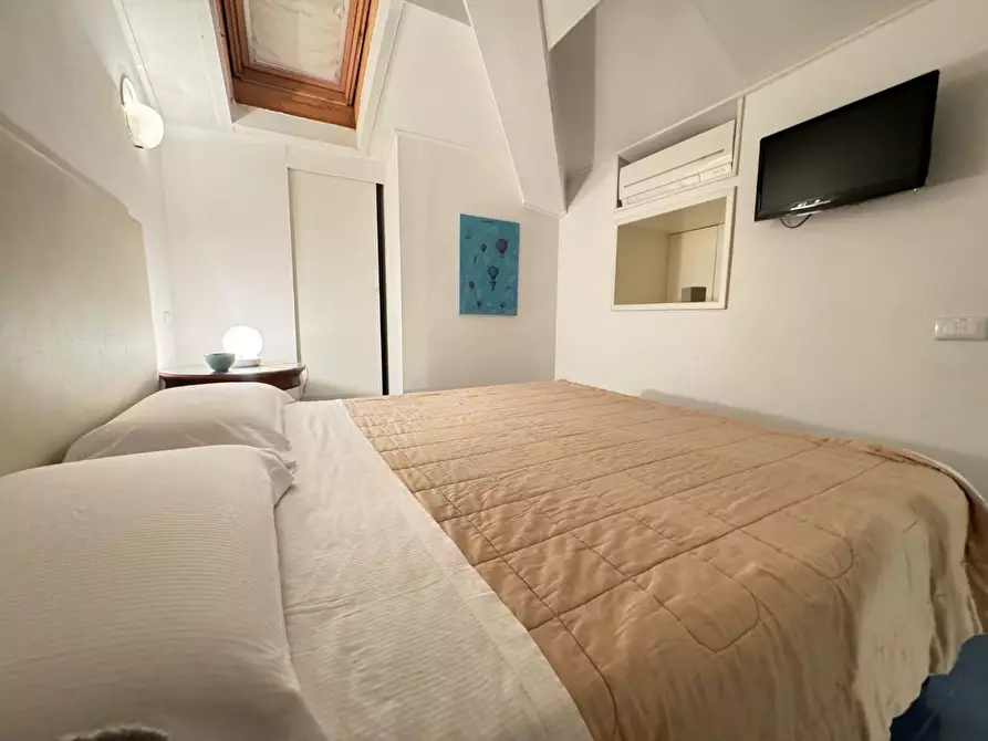 Immagine 12 di Appartamento in vendita  a Forte Dei Marmi