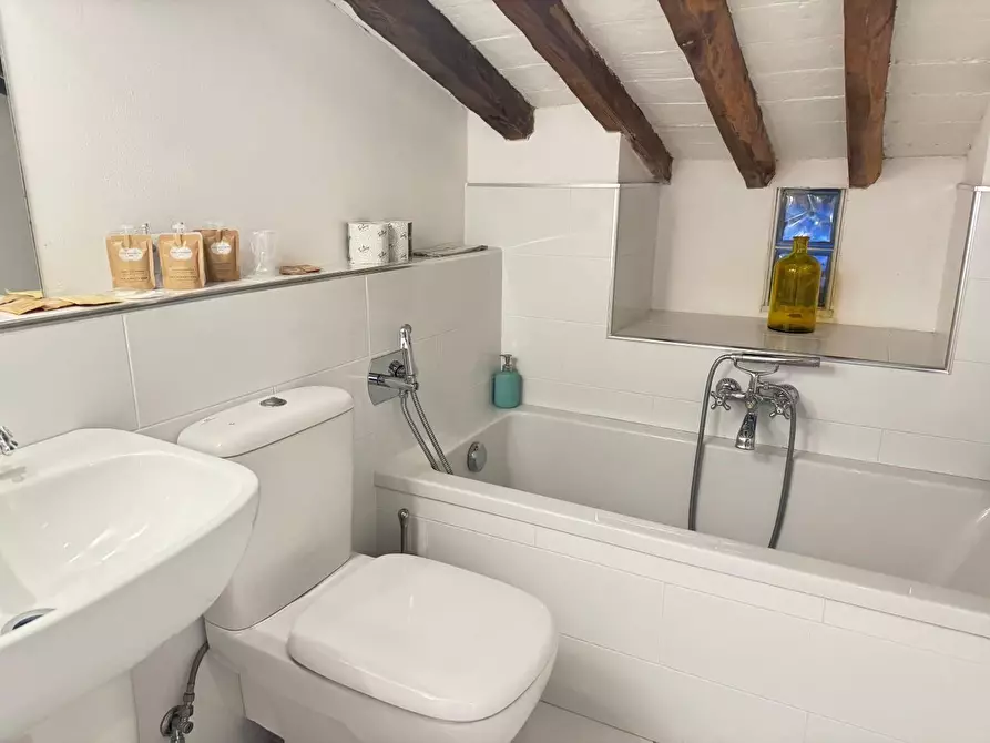 Immagine 14 di Appartamento in vendita  a Forte Dei Marmi