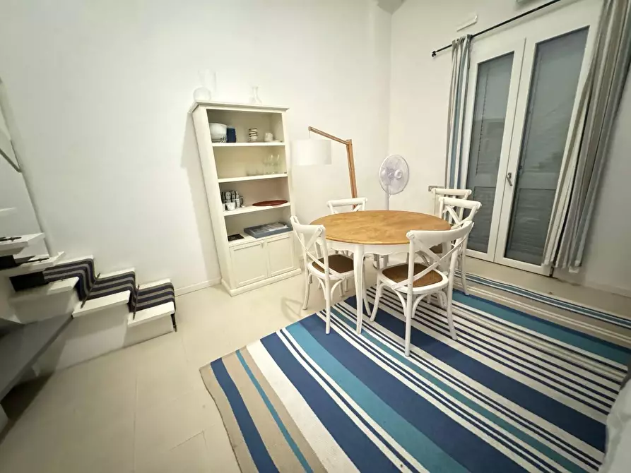 Immagine 1 di Appartamento in vendita  a Forte Dei Marmi