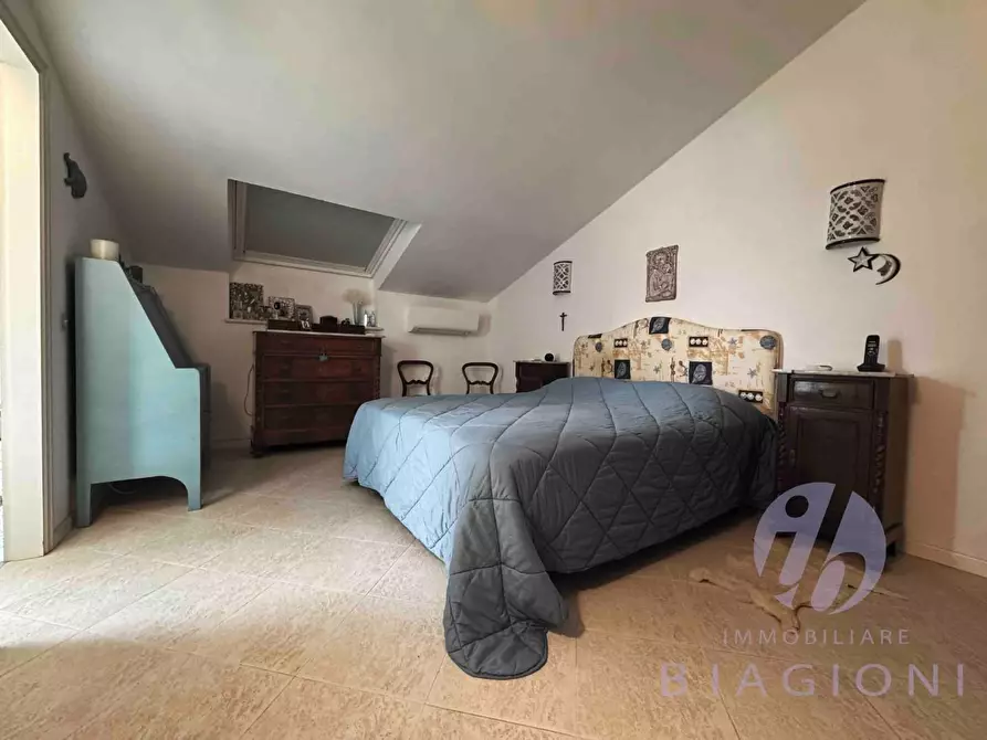 Immagine 14 di Casa bifamiliare in vendita  a Pietrasanta