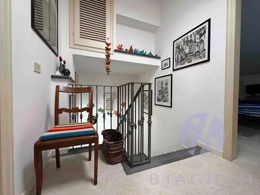 Immagine 24 di Casa bifamiliare in vendita  a Pietrasanta