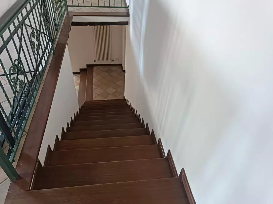 Immagine 18 di Appartamento in vendita  a Gallicano