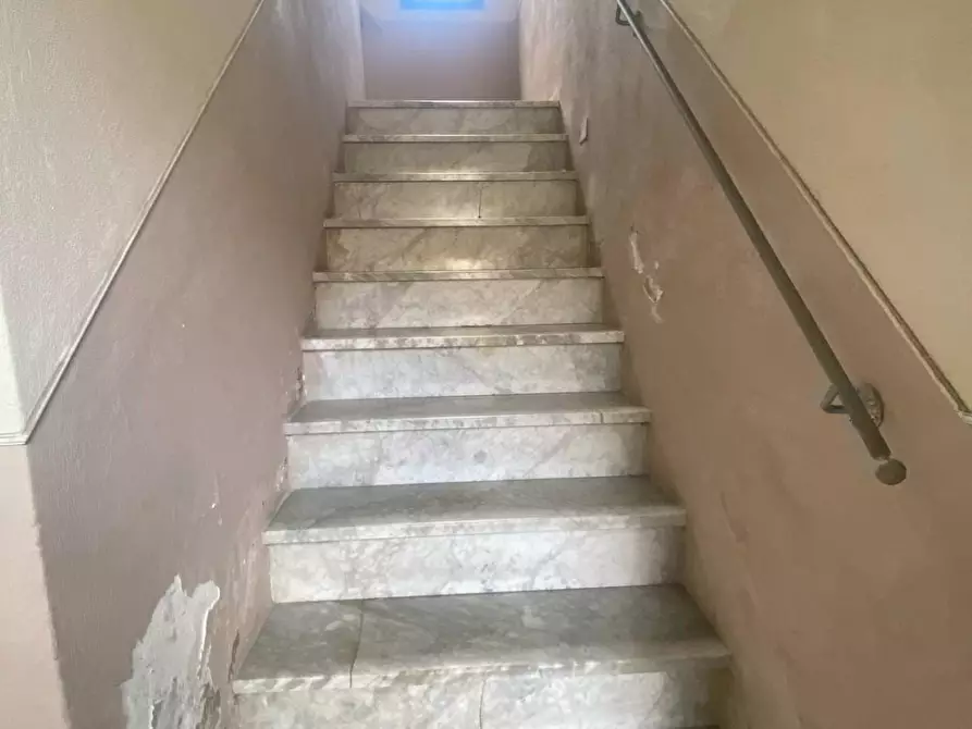 Immagine 9 di Appartamento in vendita  a Massa