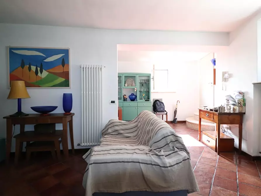 Immagine 12 di Appartamento in vendita  a Siena