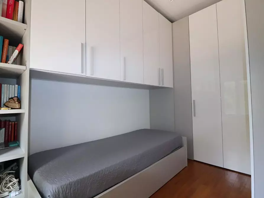 Immagine 18 di Appartamento in vendita  a Siena