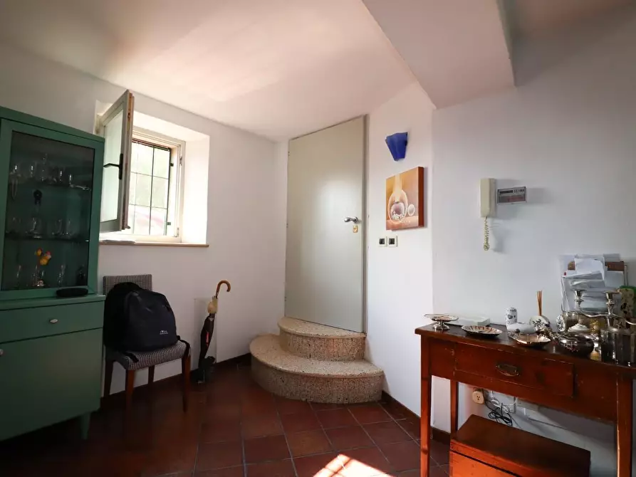 Immagine 7 di Appartamento in vendita  a Siena