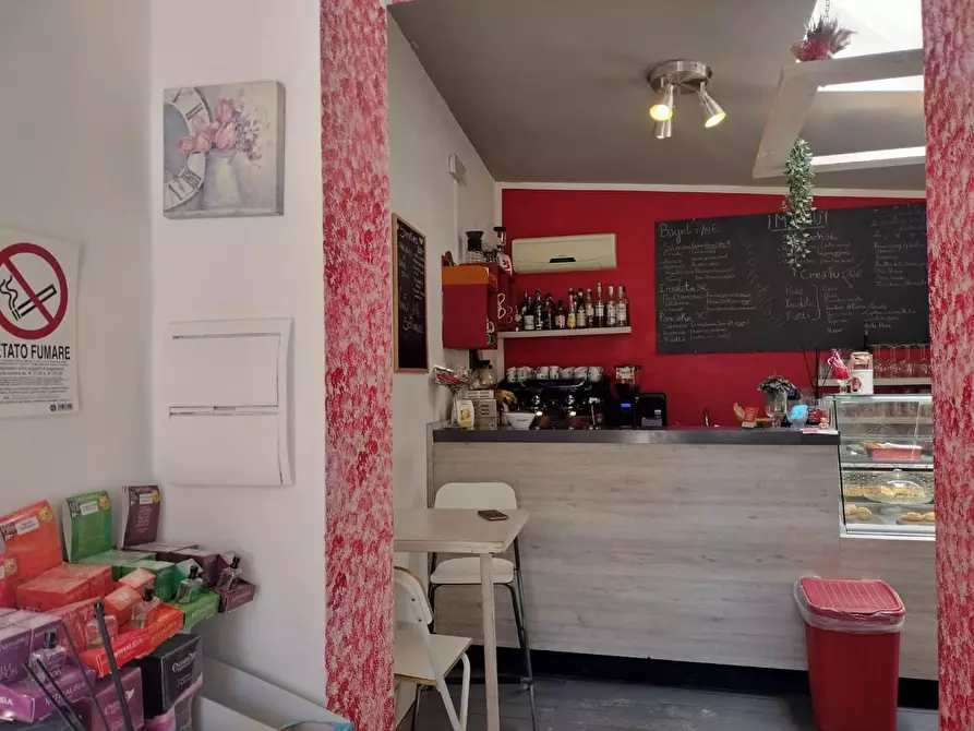 Immagine 4 di Bar / Ristorante in vendita  a Massa