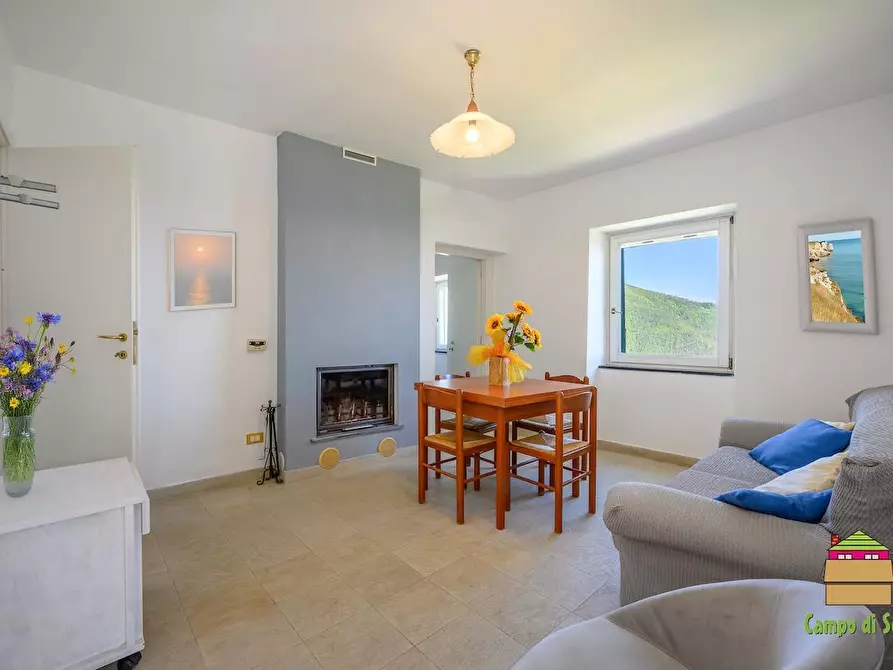 Immagine 22 di Casa semindipendente in vendita  a Vernazza