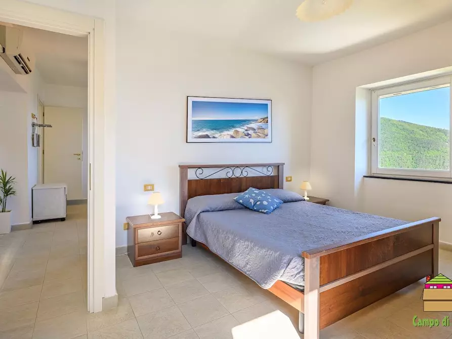 Immagine 28 di Casa semindipendente in vendita  a Vernazza