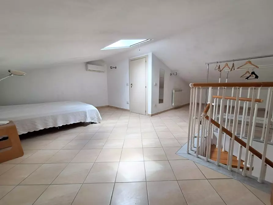 Immagine 11 di Appartamento in vendita  a Pisa