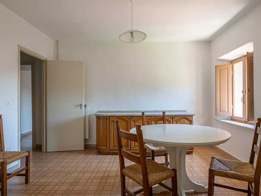 Immagine 2 di Appartamento in vendita  a Buti