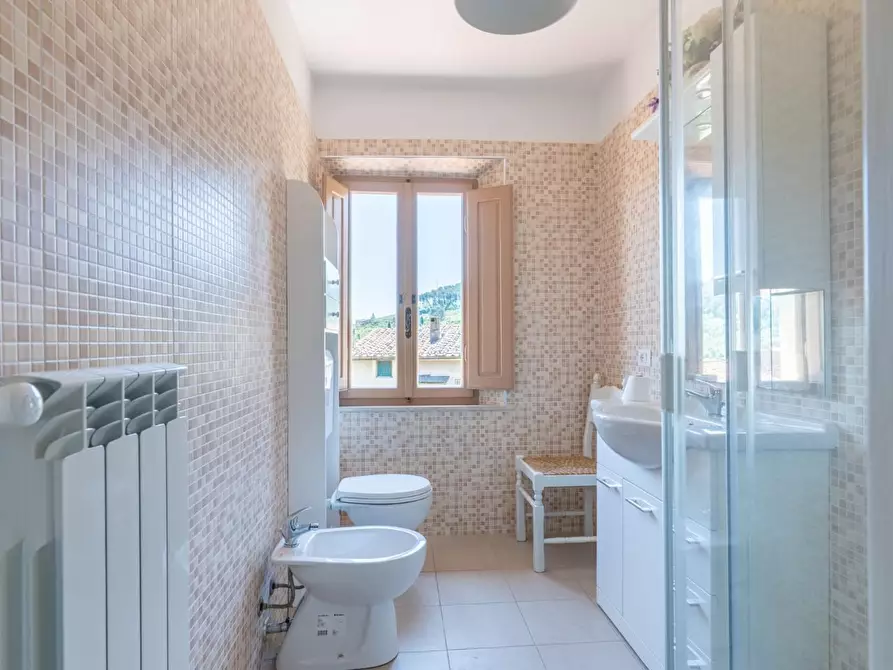 Immagine 9 di Appartamento in vendita  a Buti