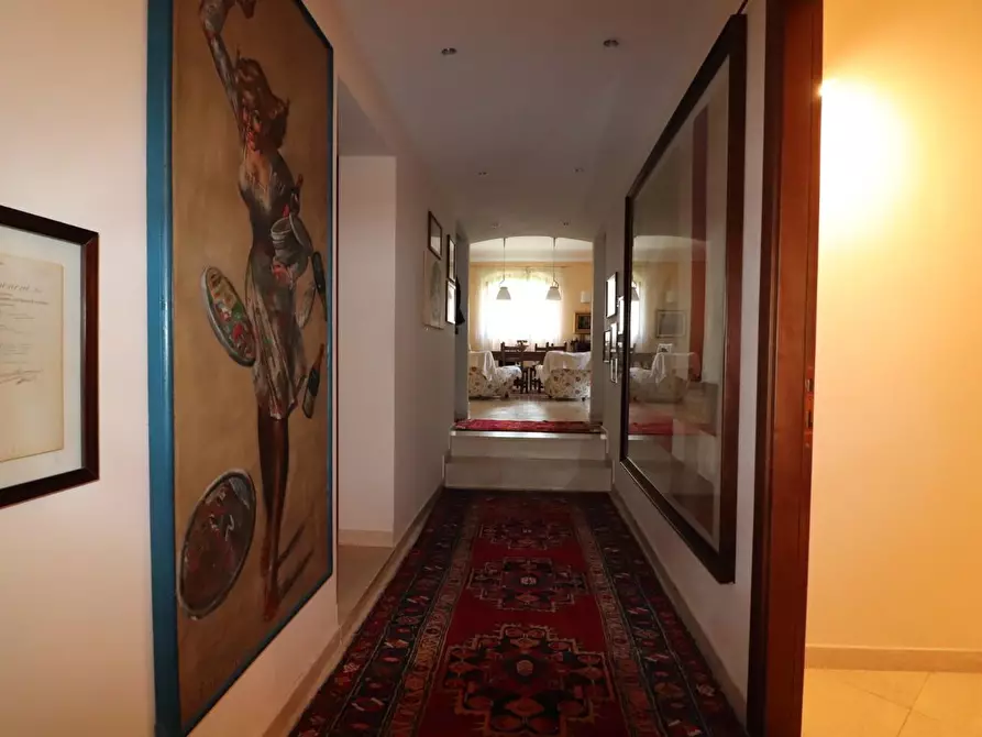 Immagine 9 di Casa bifamiliare in vendita  a Siena