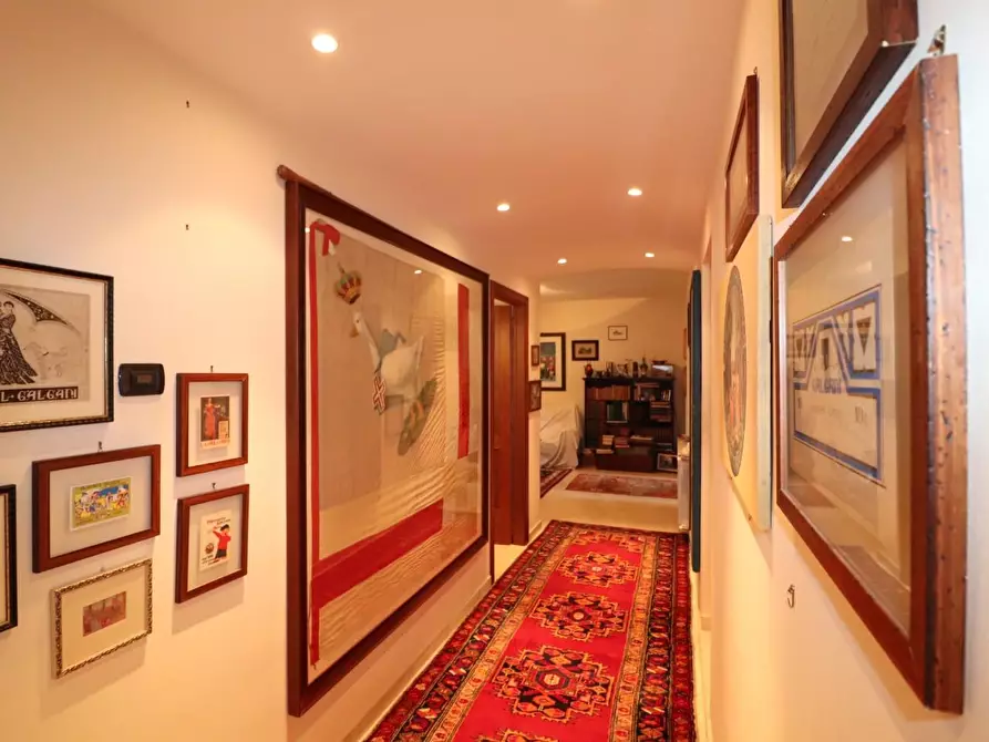 Immagine 18 di Casa bifamiliare in vendita  a Siena