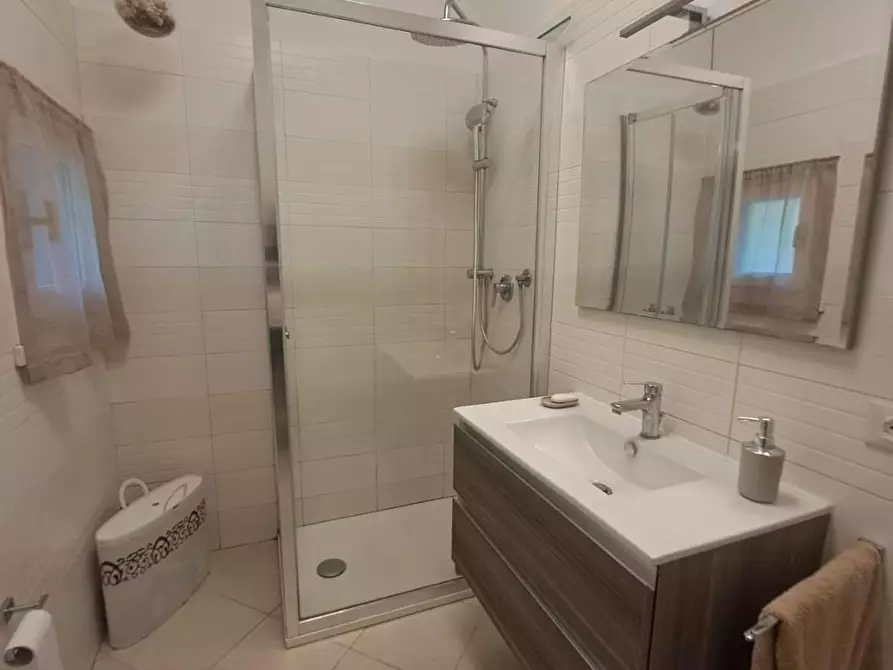 Immagine 25 di Appartamento in vendita  a Pisa