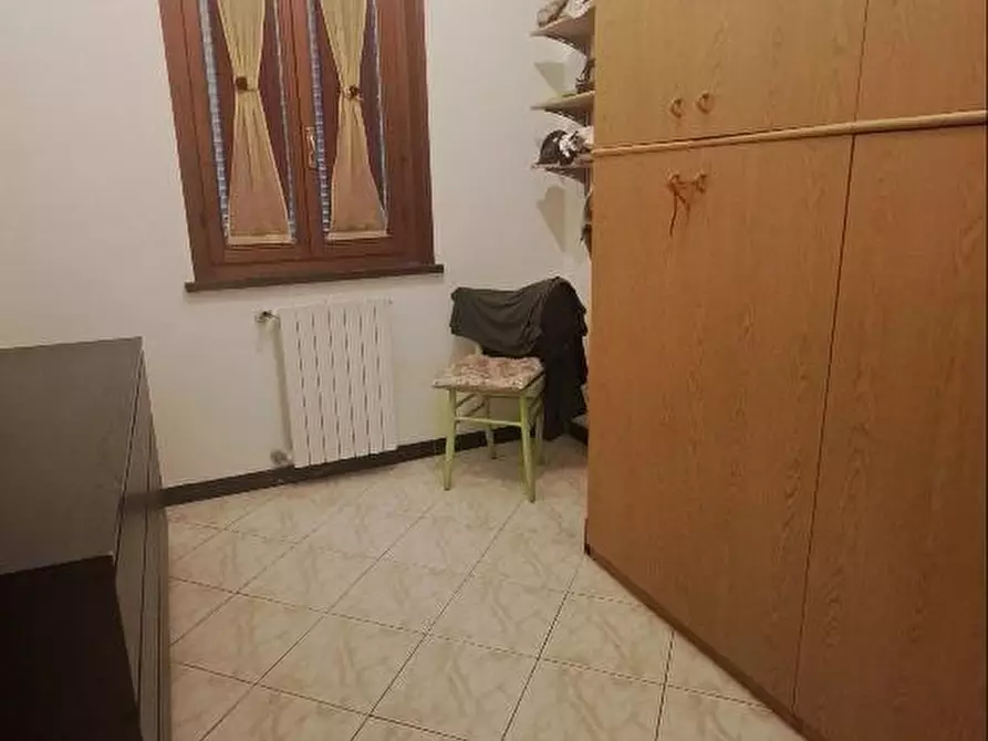 Immagine 41 di Casa colonica in vendita  a Pontedera