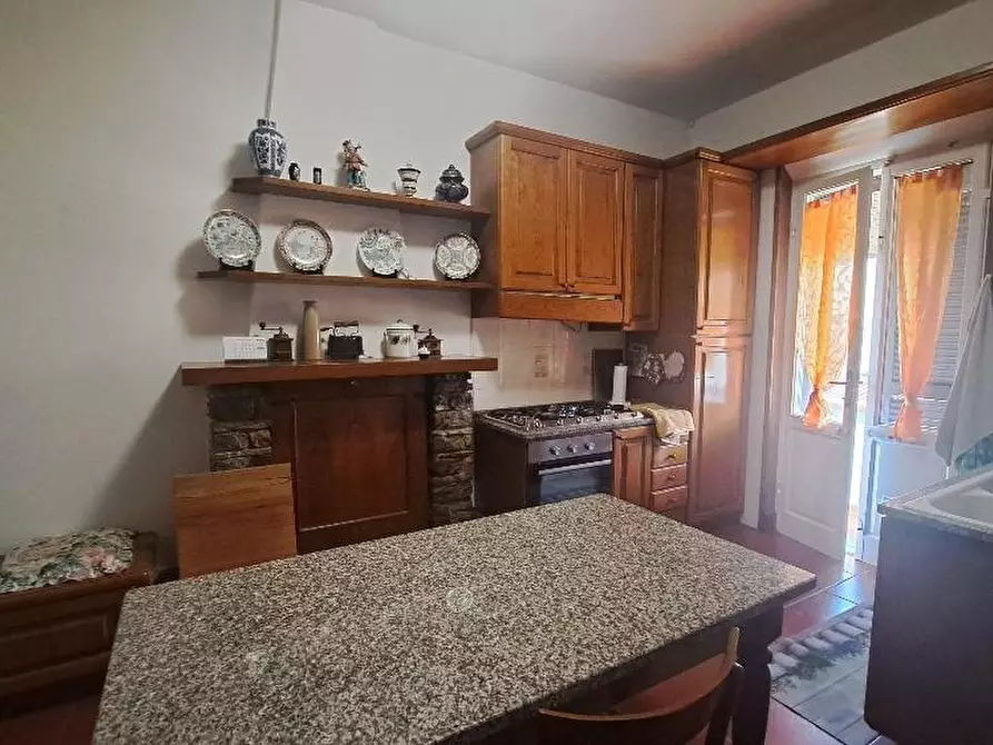 Immagine 26 di Casa colonica in vendita  a Pontedera