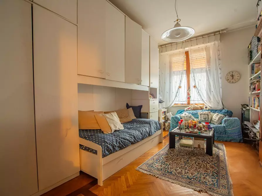 Immagine 9 di Mansarda in vendita  a Siena