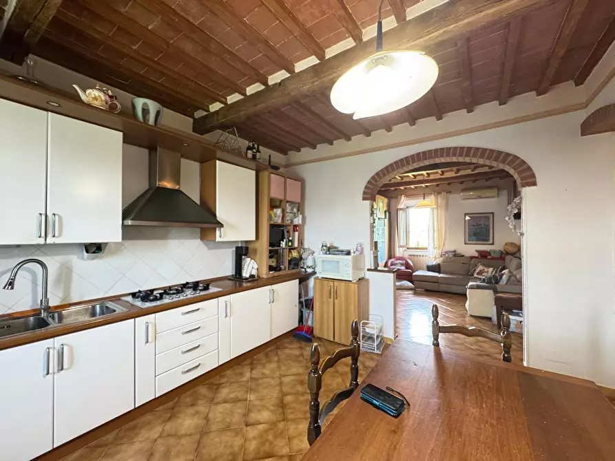 Immagine 10 di Appartamento in vendita  a Empoli