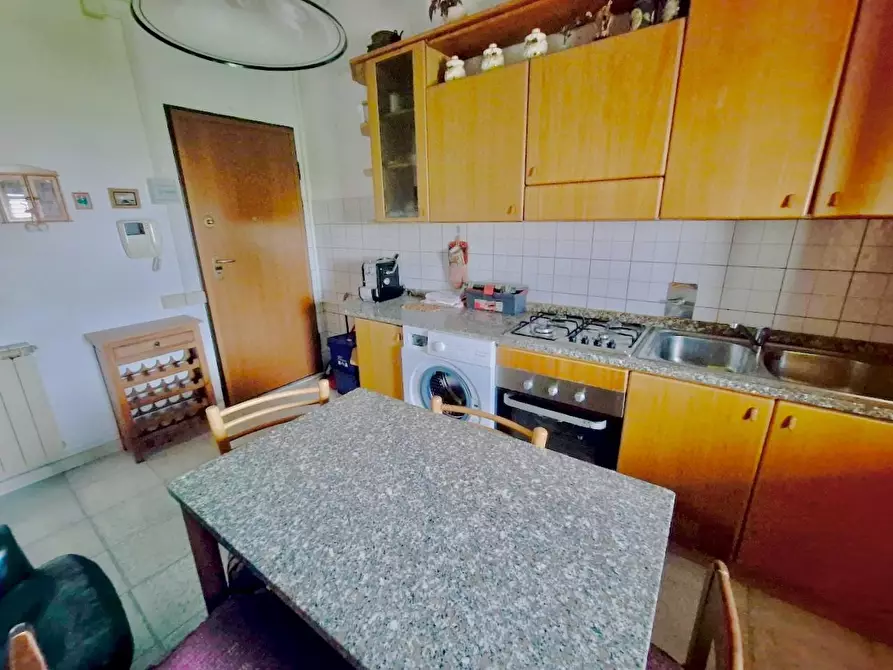 Immagine 13 di Appartamento in vendita  a Cascina