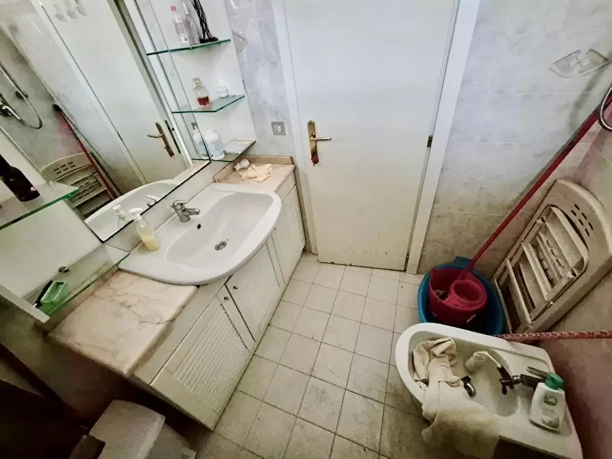 Immagine 6 di Appartamento in vendita  a Cascina