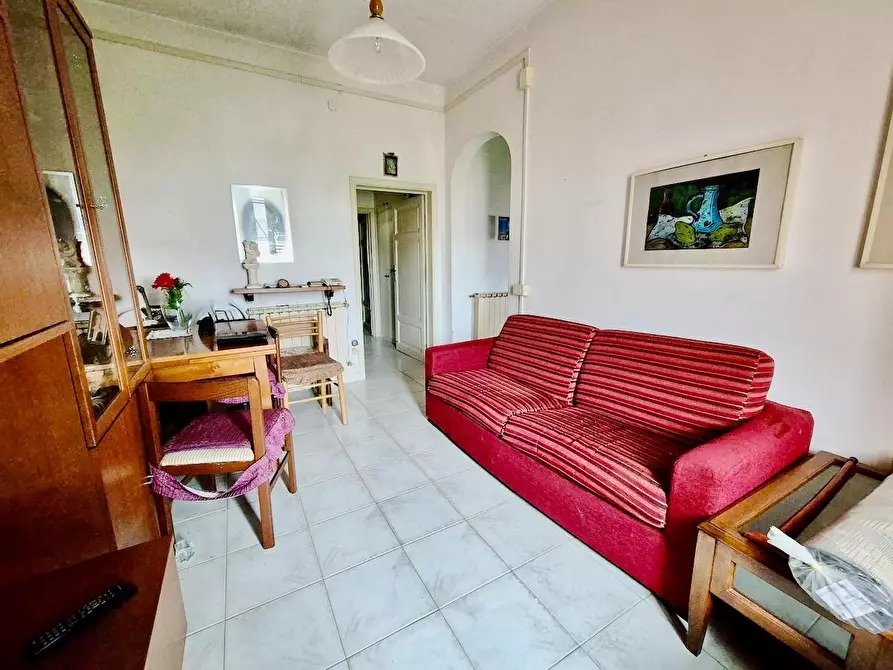 Immagine 4 di Appartamento in vendita  a Cascina