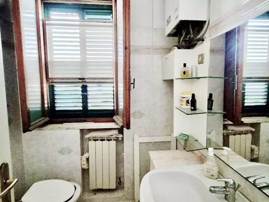 Immagine 5 di Appartamento in vendita  a Cascina