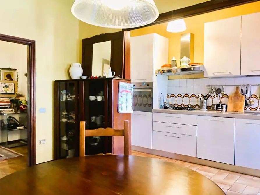 Immagine 4 di Appartamento in vendita  a Empoli