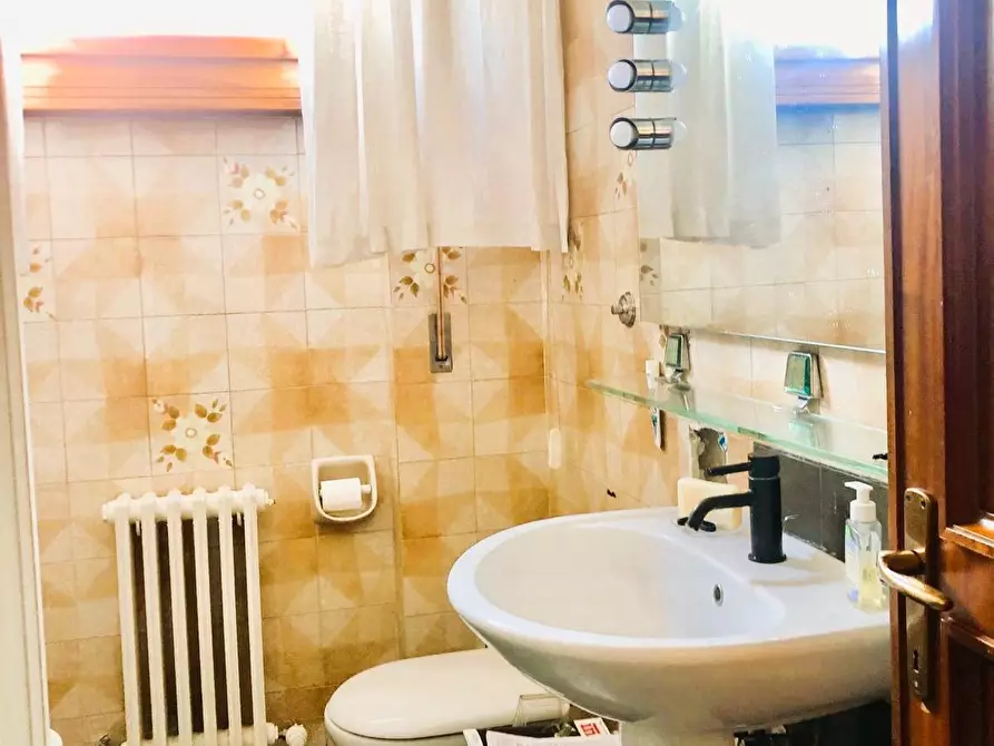 Immagine 17 di Appartamento in vendita  a Empoli