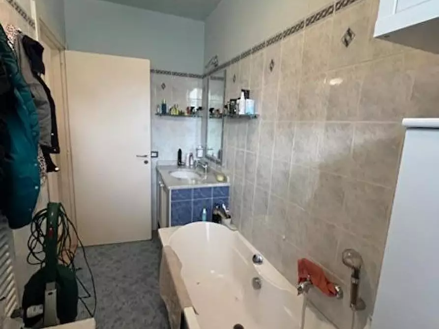 Immagine 5 di Casa semindipendente in vendita  a Fosdinovo