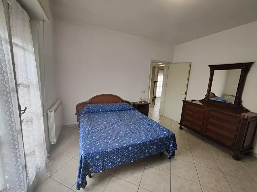 Immagine 8 di Appartamento in vendita  a Viareggio