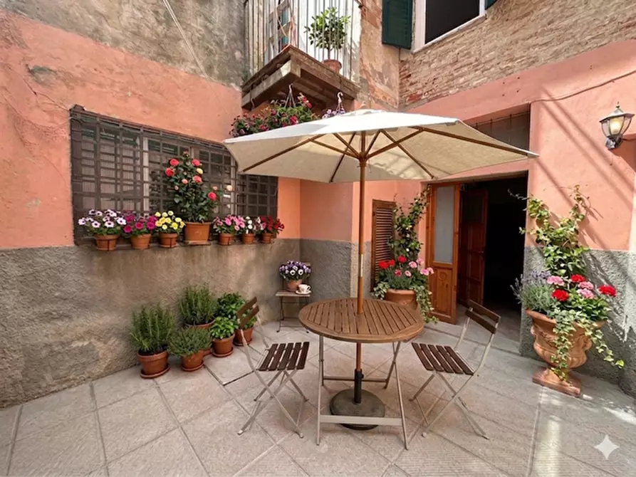 Immagine 4 di Appartamento in vendita  a Cascina