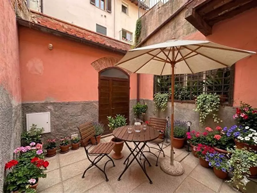 Immagine 1 di Appartamento in vendita  a Cascina